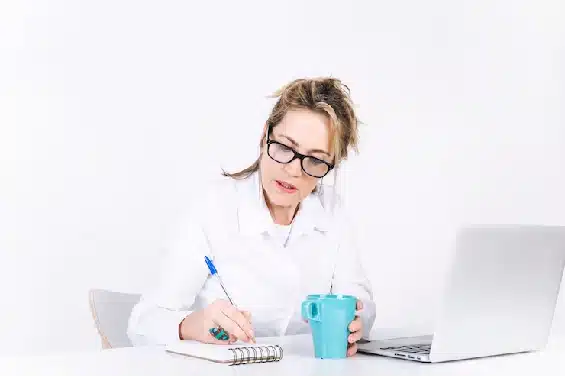 Online Chemistry class Help